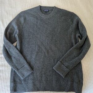 Patagonia men’s sweater